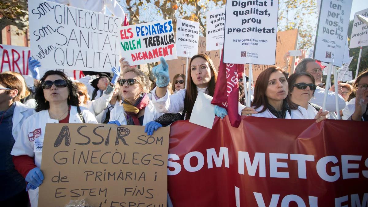Katalonia: rząd tnie wydatki. Kilkadziesiąt tysięcy ludzi na ulicach
