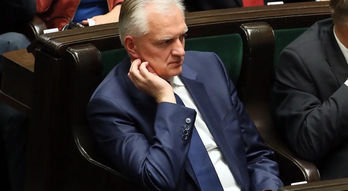 Powszechny pobór i polscy żołnierze walczący z Państwem Islamskim? Jarosław Gowin w ogniu pytań PO