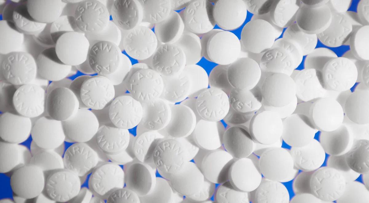 Główny Inspektor Farmaceutyczny: trzy serie kwasu foliowego wycofane z aptek