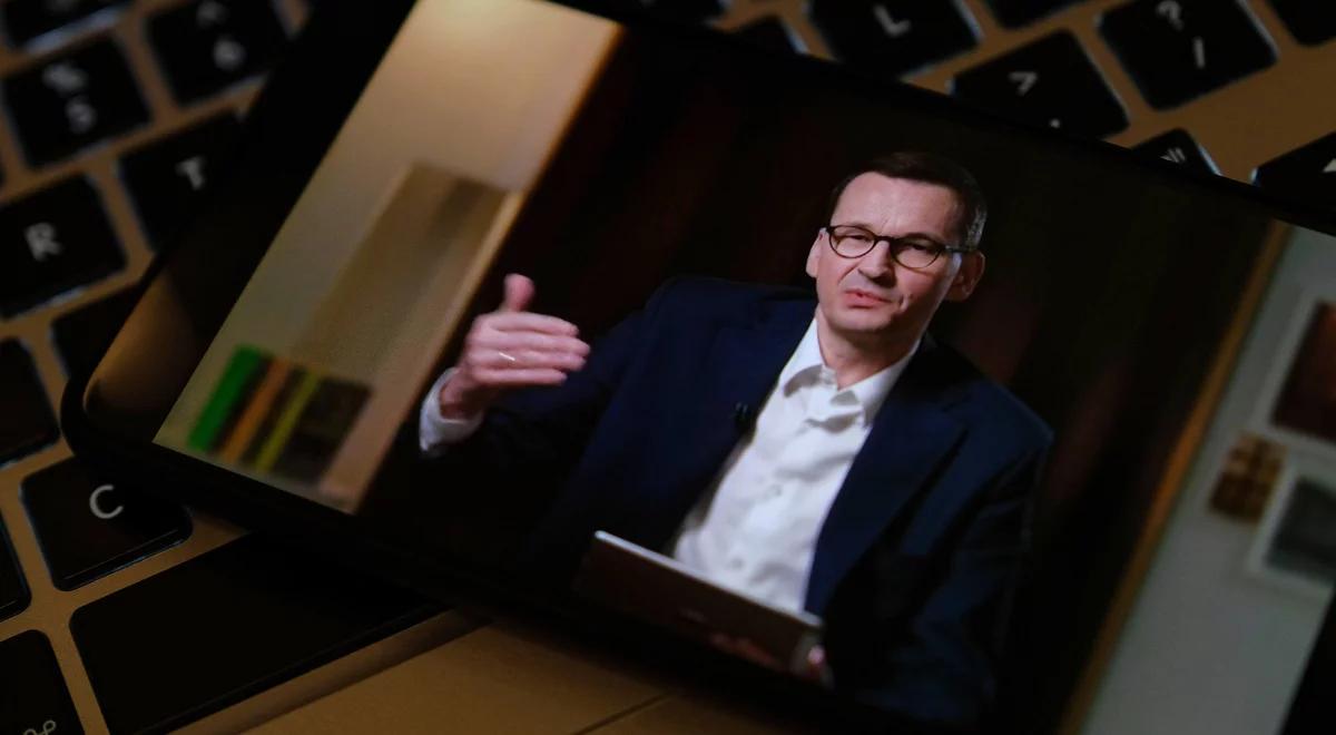 Sylwester, szczepionki, powrót do szkół, tymczasowe szpitale. Premier odpowiadał internautom