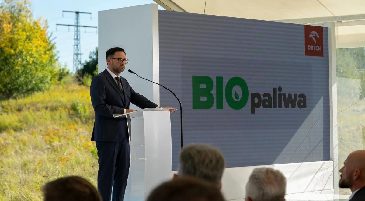 Orlen zamierza wydać na inwestycje w biopaliwa 15 mld zł. Obajtek: wielkie wsparcie dla polskiej wsi