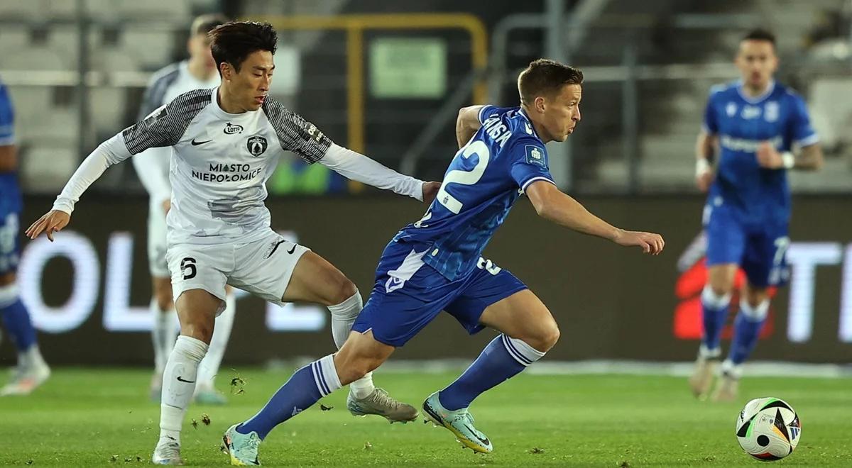 Ekstraklasa. Puszcza - Lech. Sensacyjna porażka "Kolejorza". Zadecydował błąd sędziego?