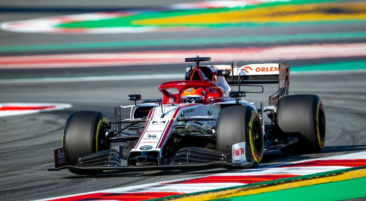 F1. Kubica wrócił na tor, Mercedes zaskoczył wszystkich. Zespoły odkryły karty w Barcelonie?