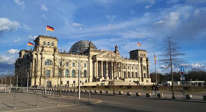 Szef klubu CDU/CSU wzywa SPD do pójścia na kompromis ws. nowego rządu