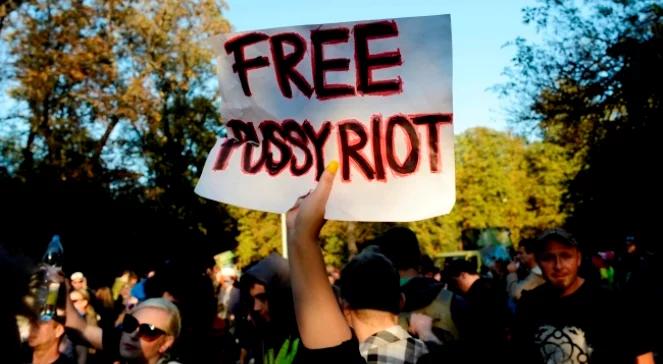 Wokalistka Pussy Riot pod kroplówką. Nadal głoduje