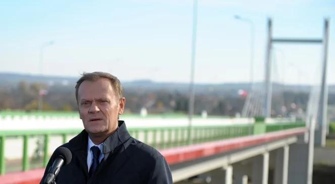 Tusk: drogi i mosty to znaki niepodległości