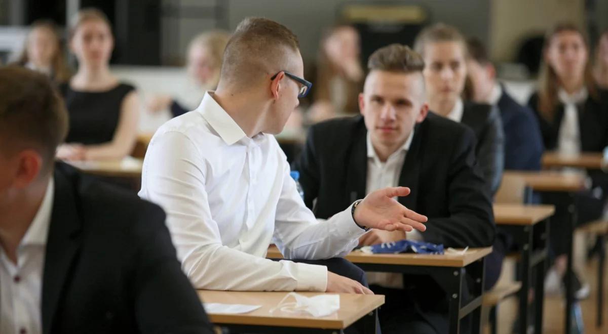 Przecieki z języka angielskiego? Szef CKE dementuje: nie było takiego tematu