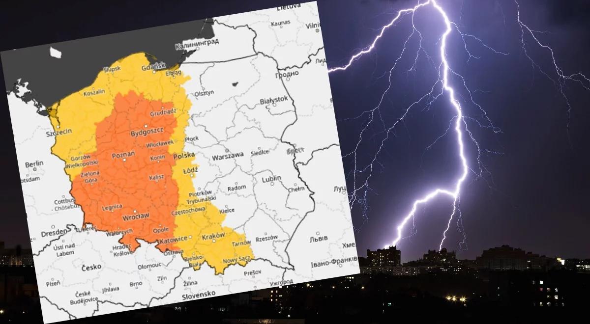 Uwaga! Gwałtowne burze nadciągają nad Polskę. RCB oraz IMGW ostrzegają