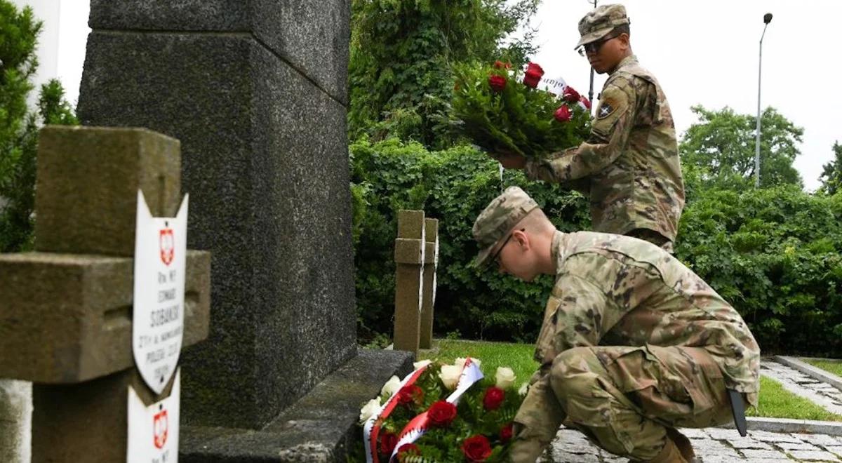 Żołnierze NATO oddadzą hołd powstańcom warszawskim. To inicjatywa Polskiej Fundacji Narodowej