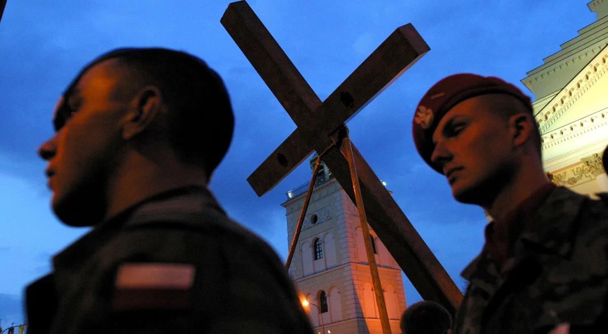 "W intencji pokoju na Ukrainie". W Wielki Piątek ulicami Warszawy przejdzie droga krzyżowa