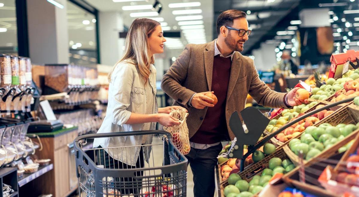 UOKiK zarzuca supermarketom błędne informowanie o promocjach przy zakupie wielu sztuk produktów. Grożą im wysokie kary