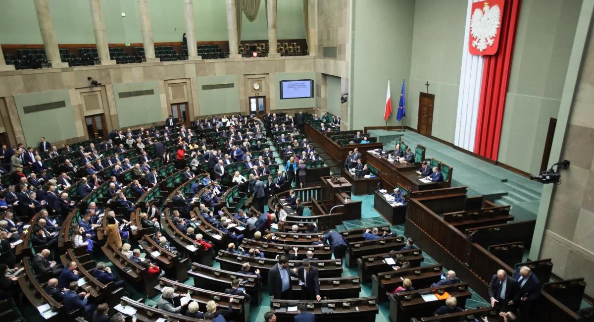 Uprawnienia kombatantów i osób represjonowanych. Projekt nowelizacji ustaw skierowany przez Sejm do komisji