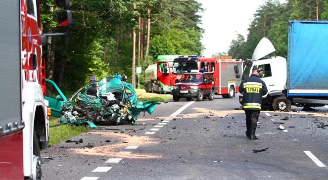 Naglady: tragiczny wypadek. Nie żyje kierowca