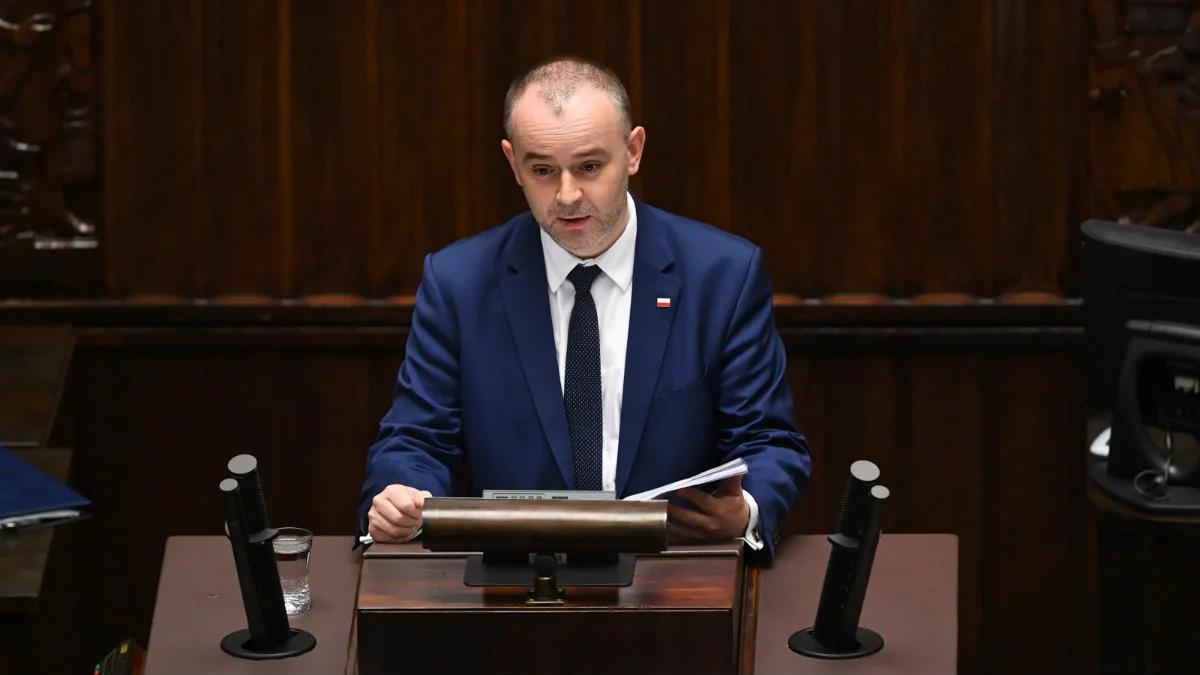 "Uzupełnienie rozwiązań z tarczy antykryzysowej". Paweł Mucha o dodatku solidarnościowym