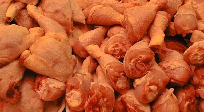 Inspektorzy znaleźli pięć ton mięsa drobiowego zarażonego salmonellą