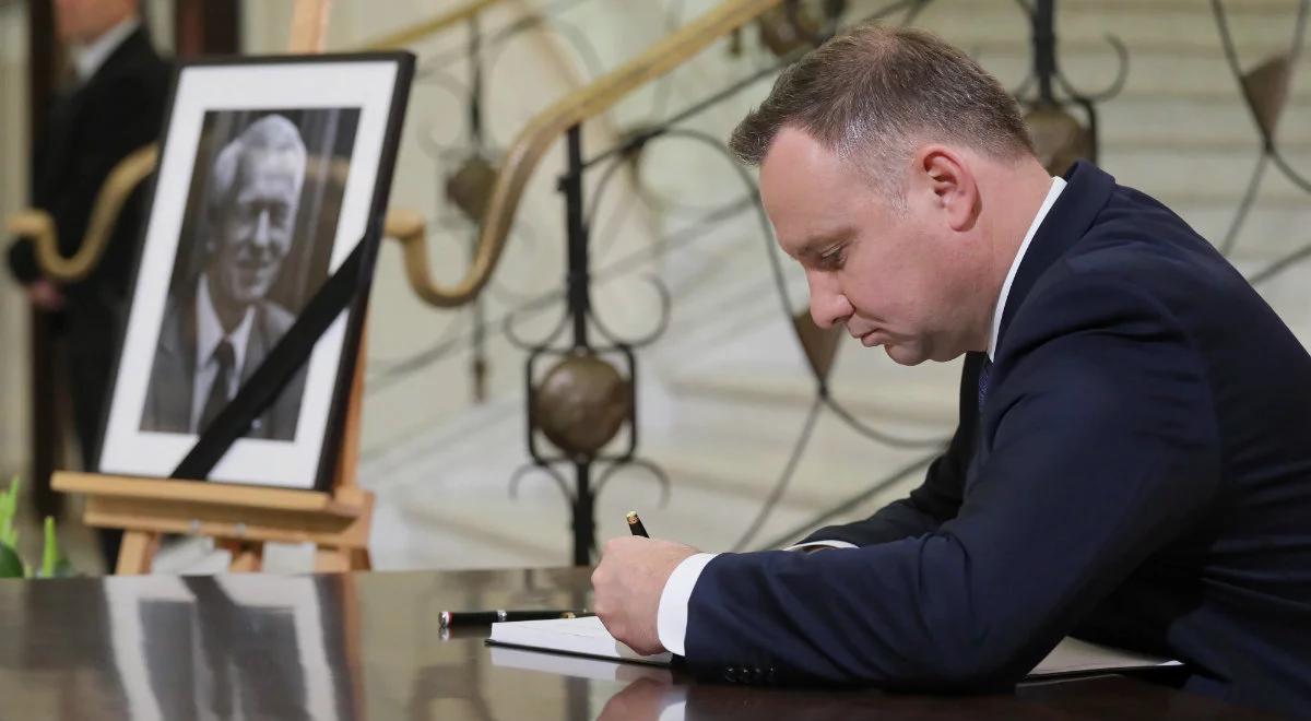 Pogrzeb Kornela Morawieckiego. Prezydent będzie uczestniczył w kondukcie żałobnym i mszy