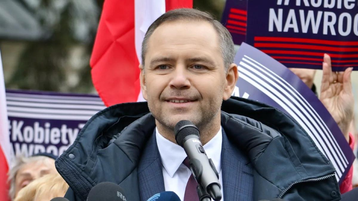 80-latek w DPS-ie. Nawrocki: nie mam do tego mieszkania kluczy