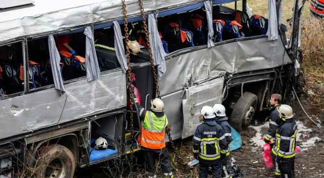 Wypadek autokaru w Belgii. W firmie wykryto nieprawidłowości