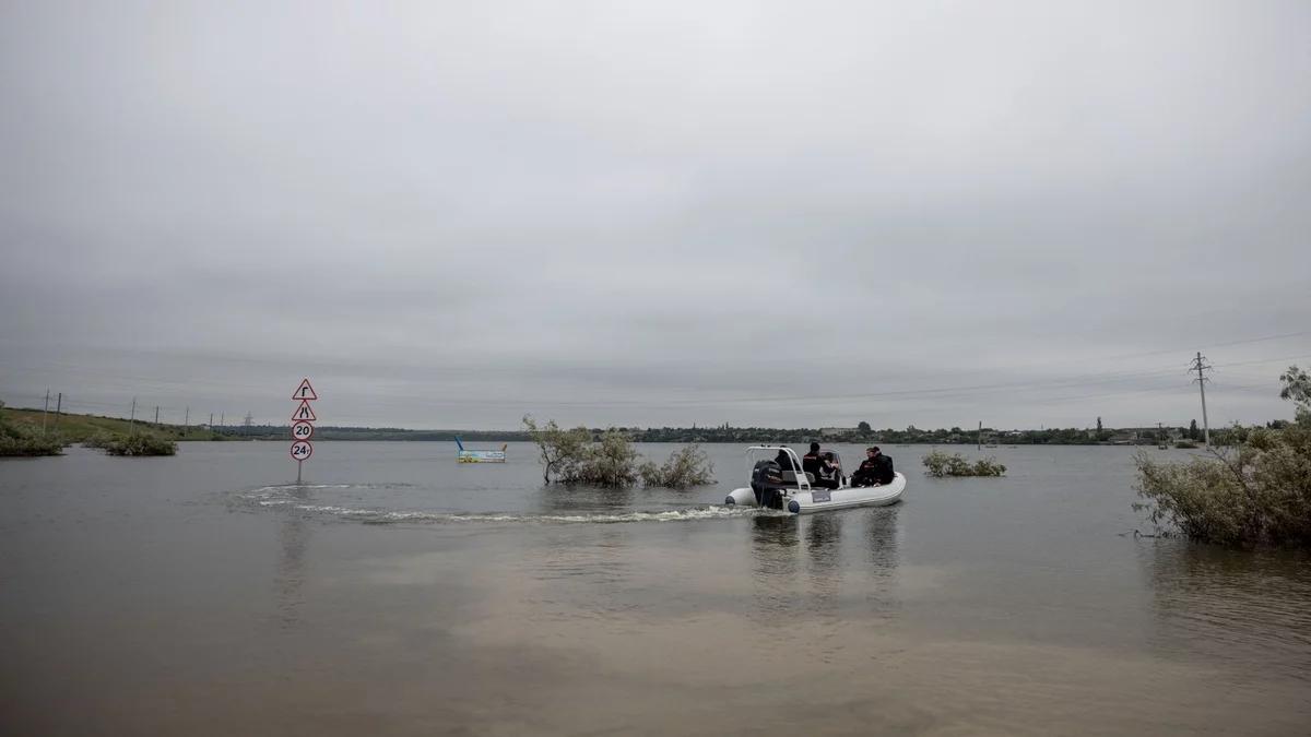Powódź na Ukrainie. Kijów dziękuje Morawieckiemu za okazaną pomoc