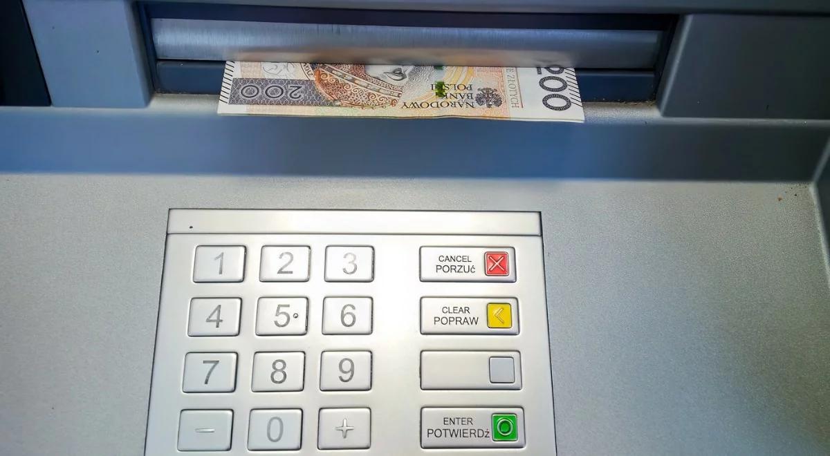 Pieniądze znikają z kont bankowych Santandera. Nowy komunikat policji