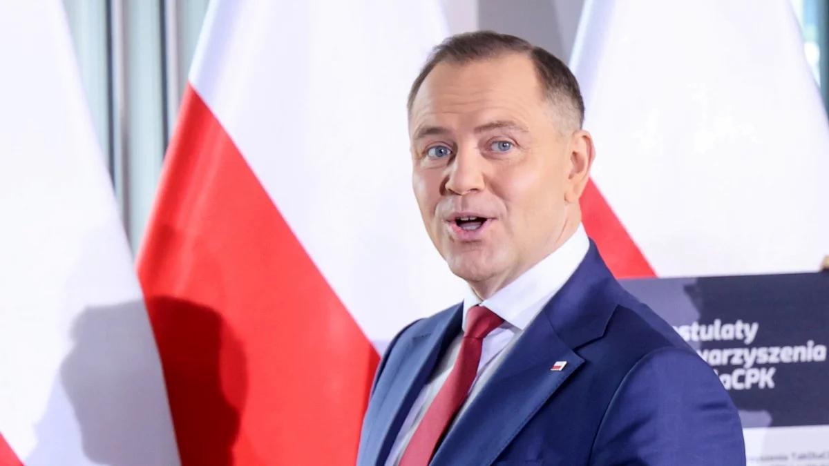 Snus Nawrockiego. Stanowcza reakcja ministry zdrowia