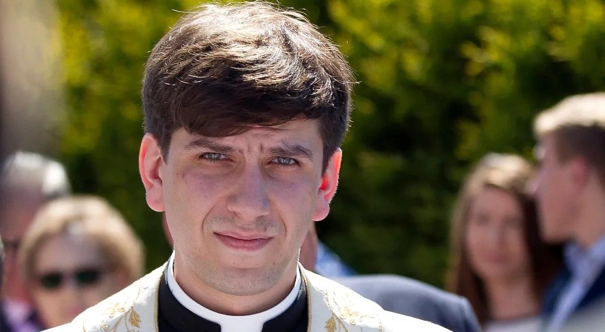 "Zdruzgotana reputacja". Ks. Tymoteusz Szydło chce odejść z kapłaństwa