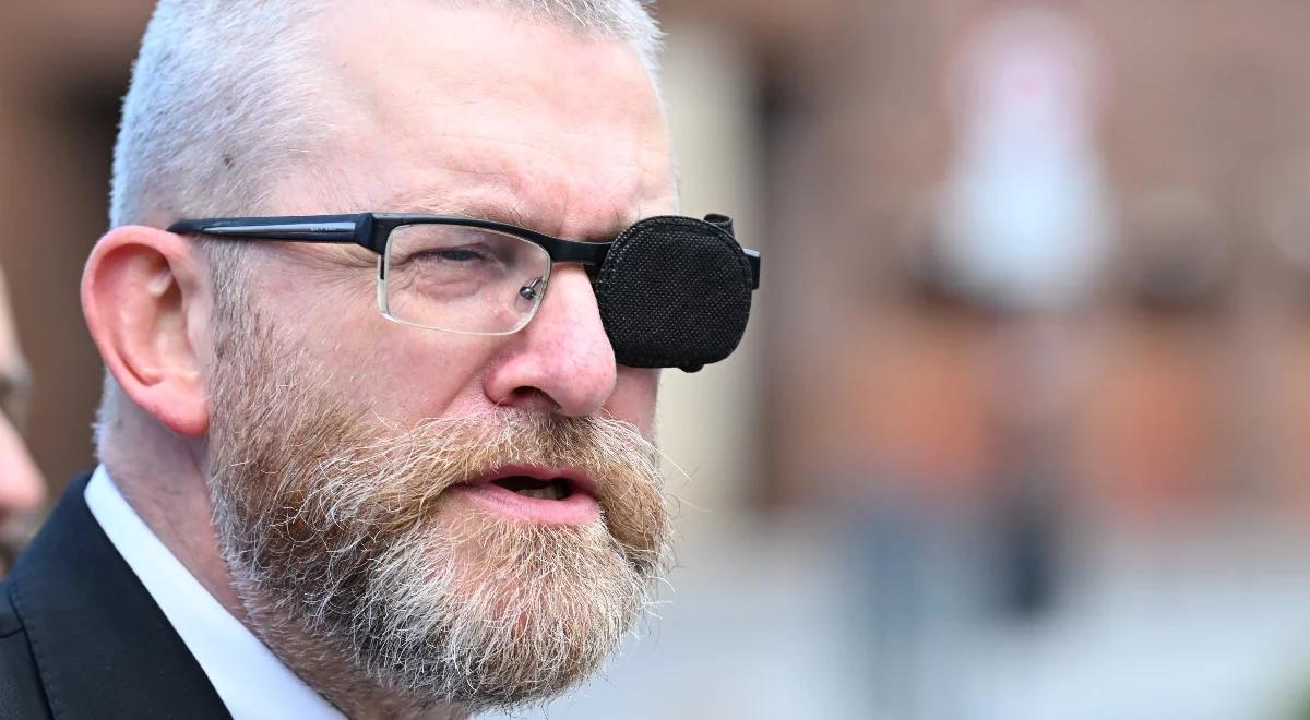 Grzegorz Braun z aktem oskarżenia. Są kolejne wnioski do Parlamentu Europejskiego
