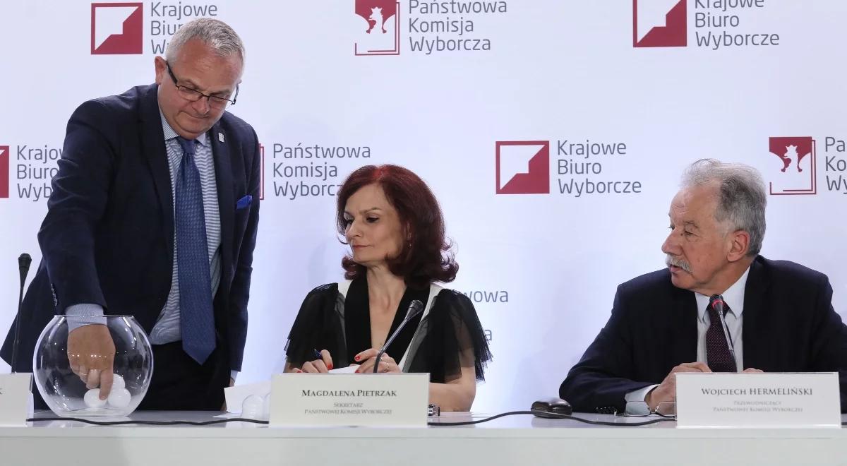 Wybory samorządowe 2018: PKW wylosowała numery list wyborczych