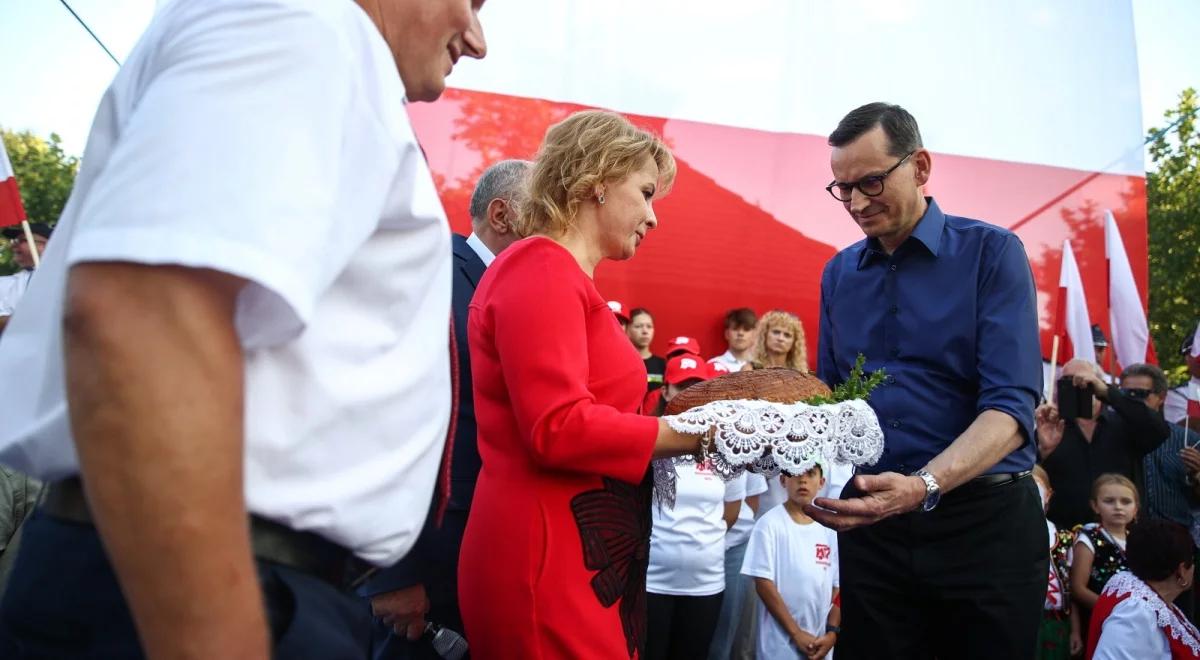 "Rząd biedy i bezrobocia". Premier Morawiecki przypomina politykę Tuska