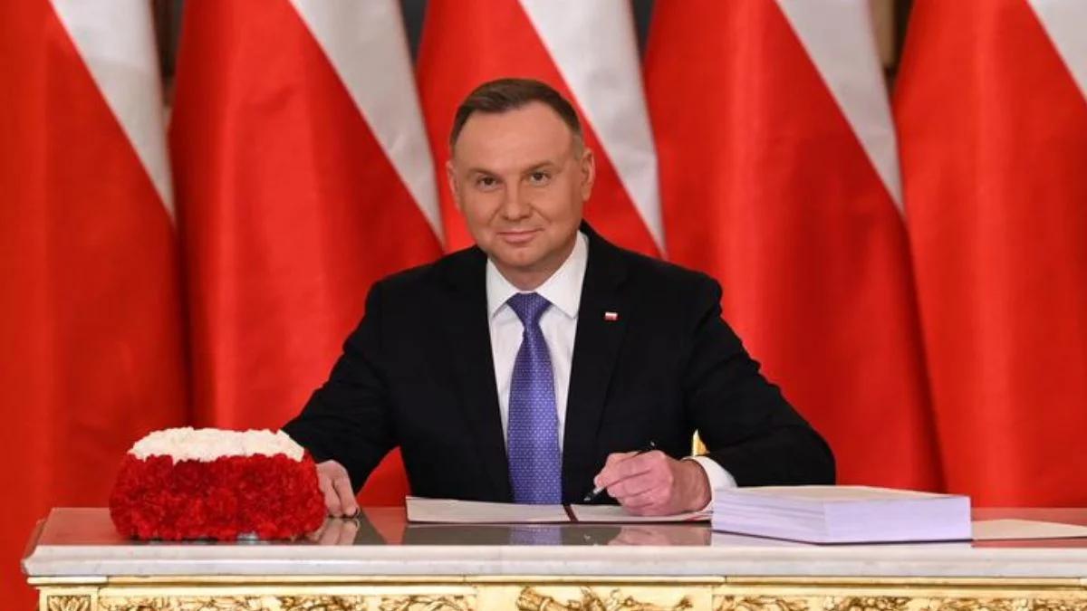 Koniec z ukrywaniem cen przez deweloperów. Prezydent podpisał ustawę