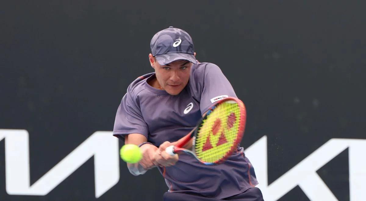 Awans po dwóch latach i szybka porażka. Kamil Majchrzak za burtą Australian Open 