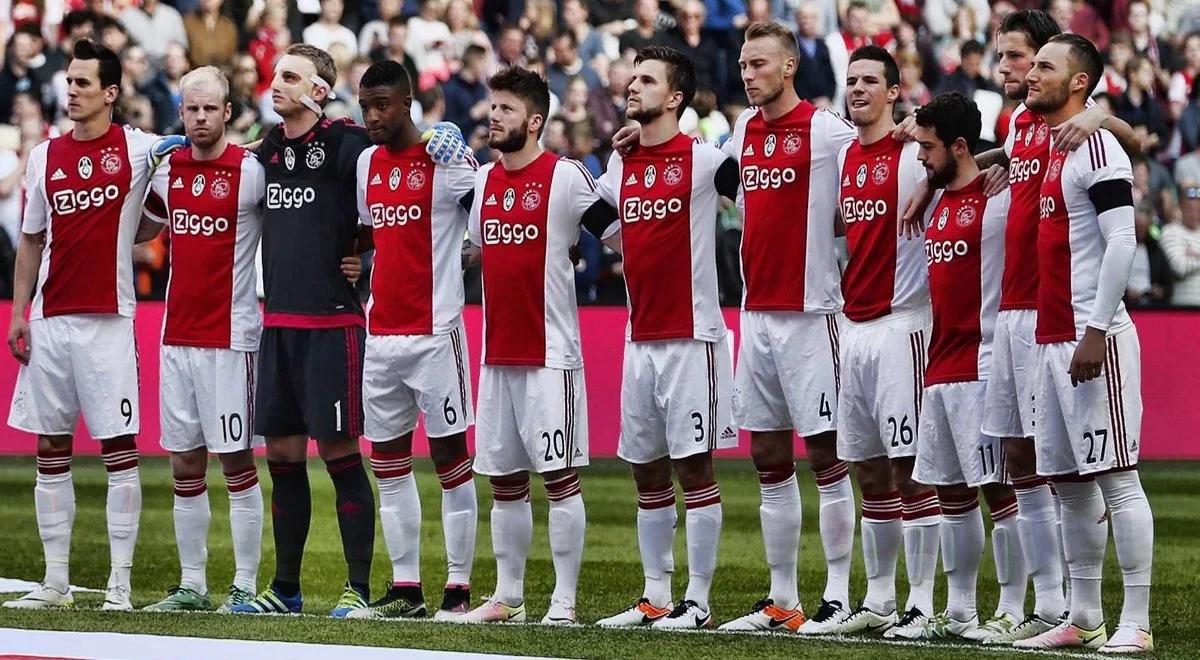 Eredivisie: dwie bramki Milika, kibice Ajaksu pożegnali Cruyffa