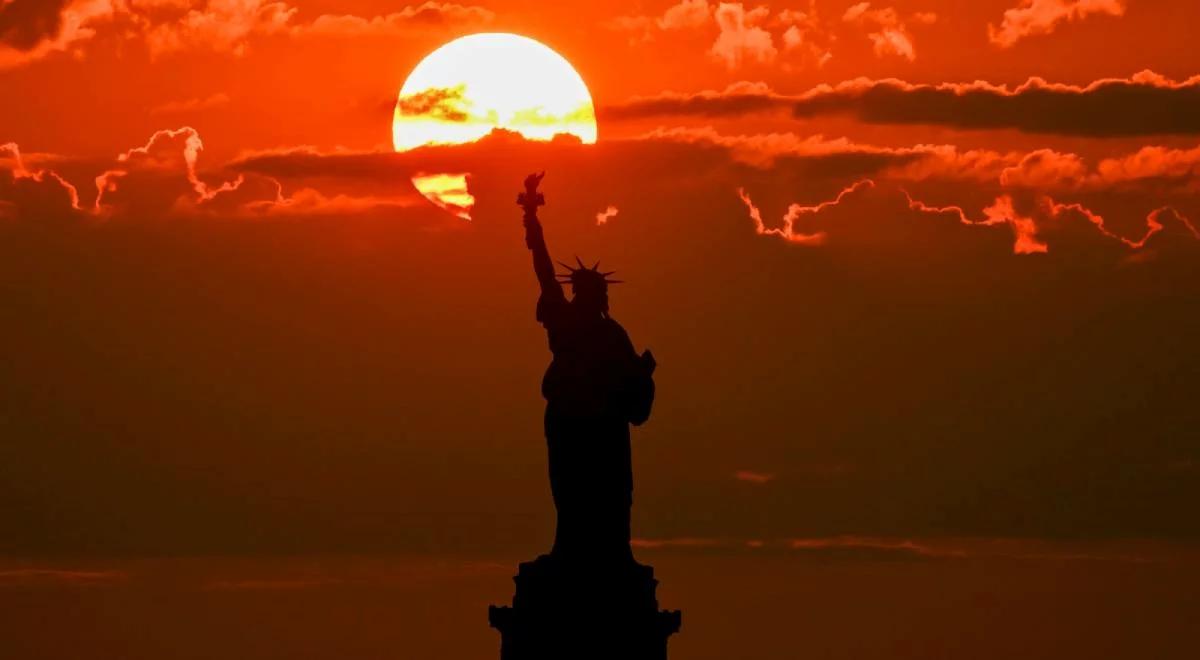 Dlaczego Ameryka tak chętnie wierzy w spiski? Od zabójstwa Kennedy’ego po UFO