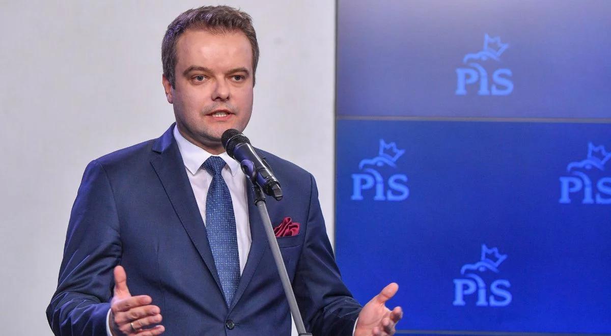 "Polska jest jedna - inwestycje lokalne". Bochenek: nowa akcja PiS w interesie samorządów