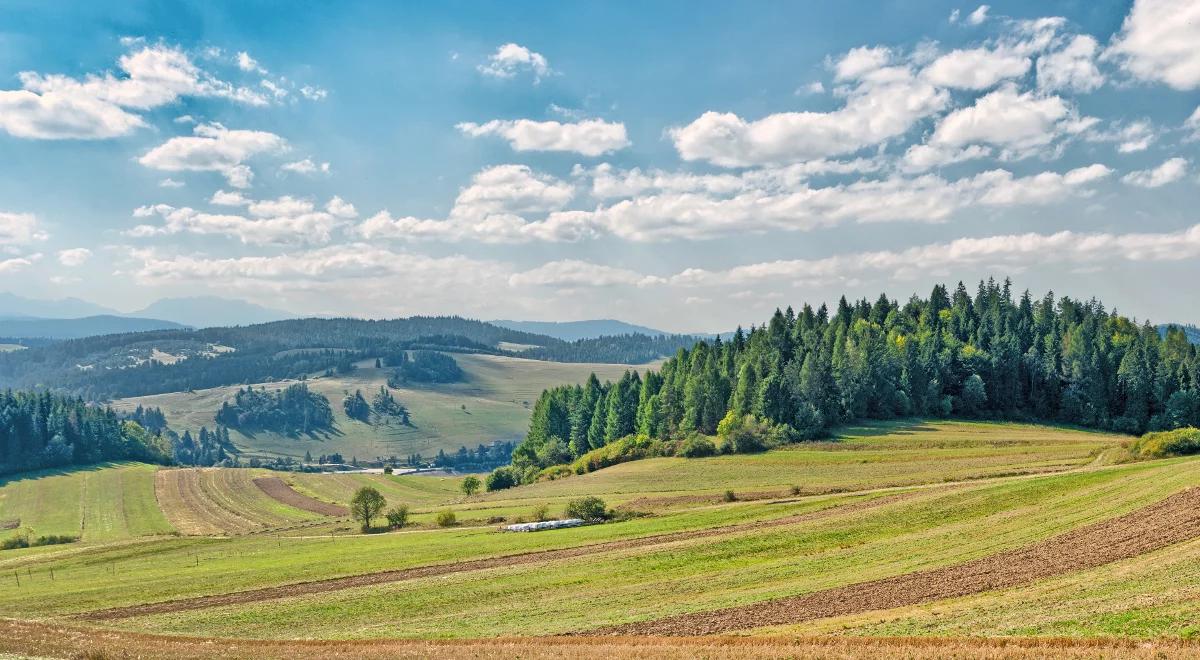 Obrót ziemią: trwają prace nad nowelizacją ustawy o gruntach rolnych