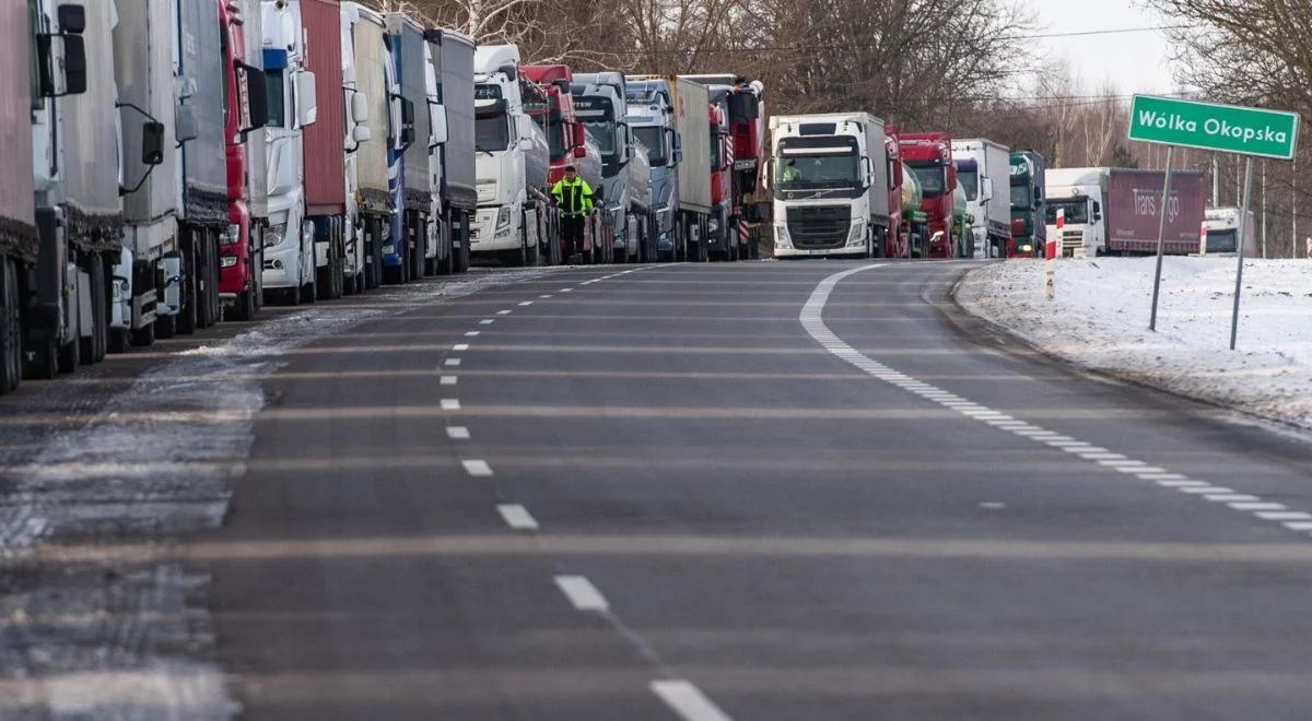 Koniec protestu przewoźników. Minister infrastruktury podpisał porozumienie