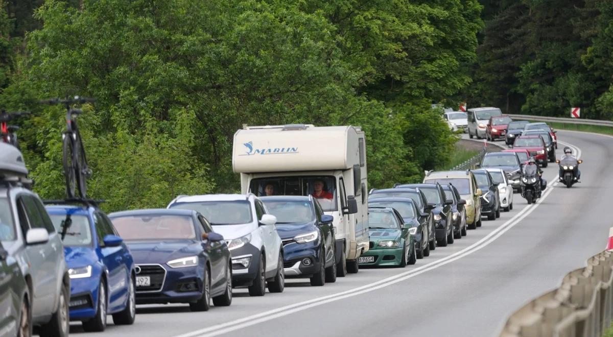 Polacy wracają z długiego weekendu. "Zator ma 10 km"