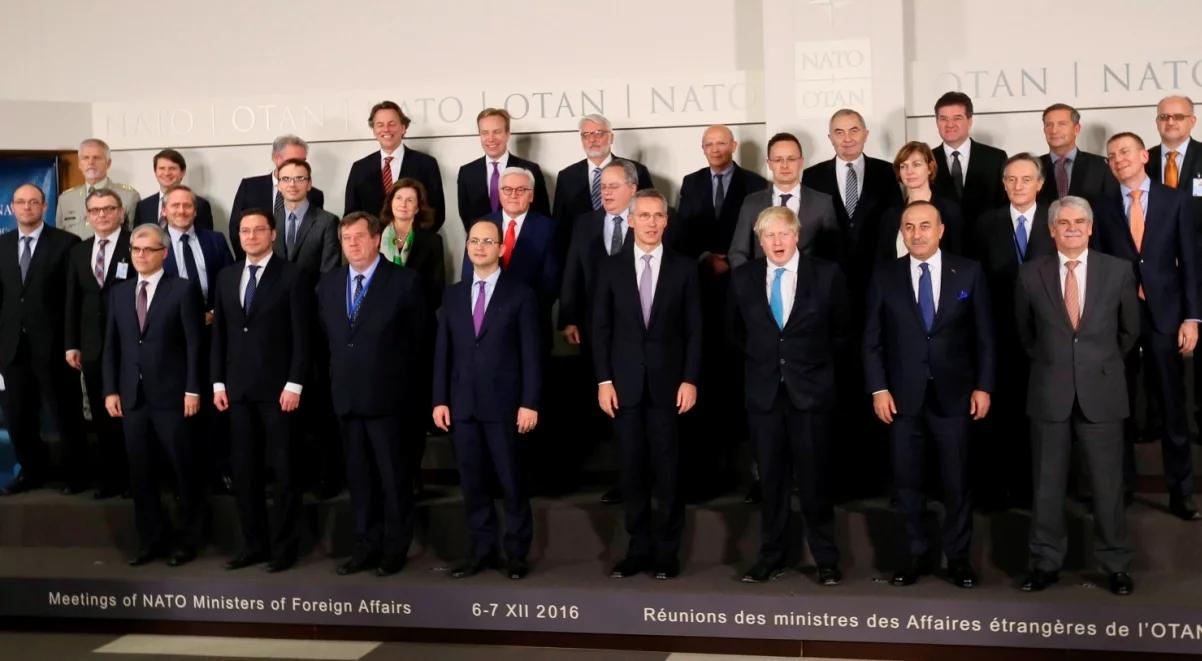 Szefowie MSZ państw NATO zatwierdzili pakiet 40 rozwiązań współpracy z UE