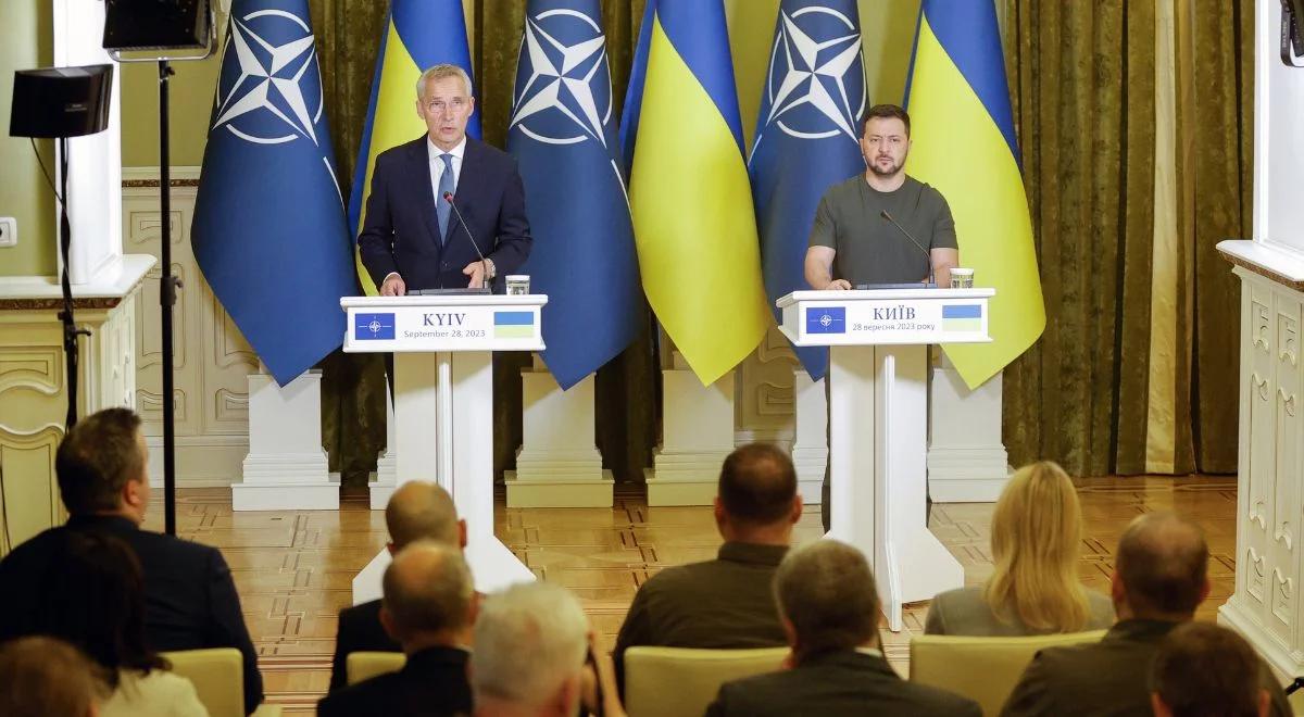 Szef NATO spotkał się z Zełenskim. "Rosja walczy na Ukrainie o imperialne złudzenia"