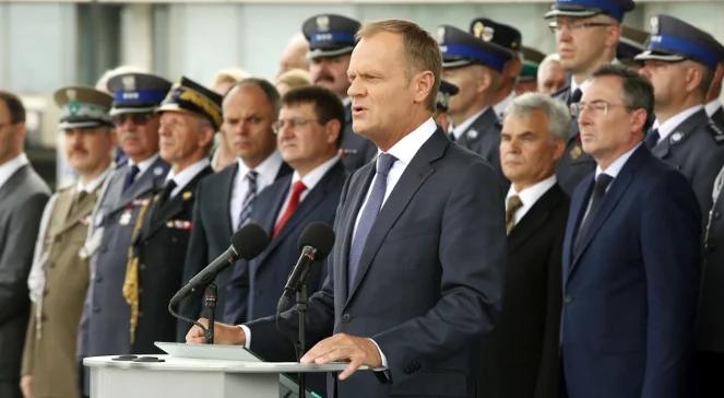 Tusk do policjantów: państwo będzie po waszej stronie