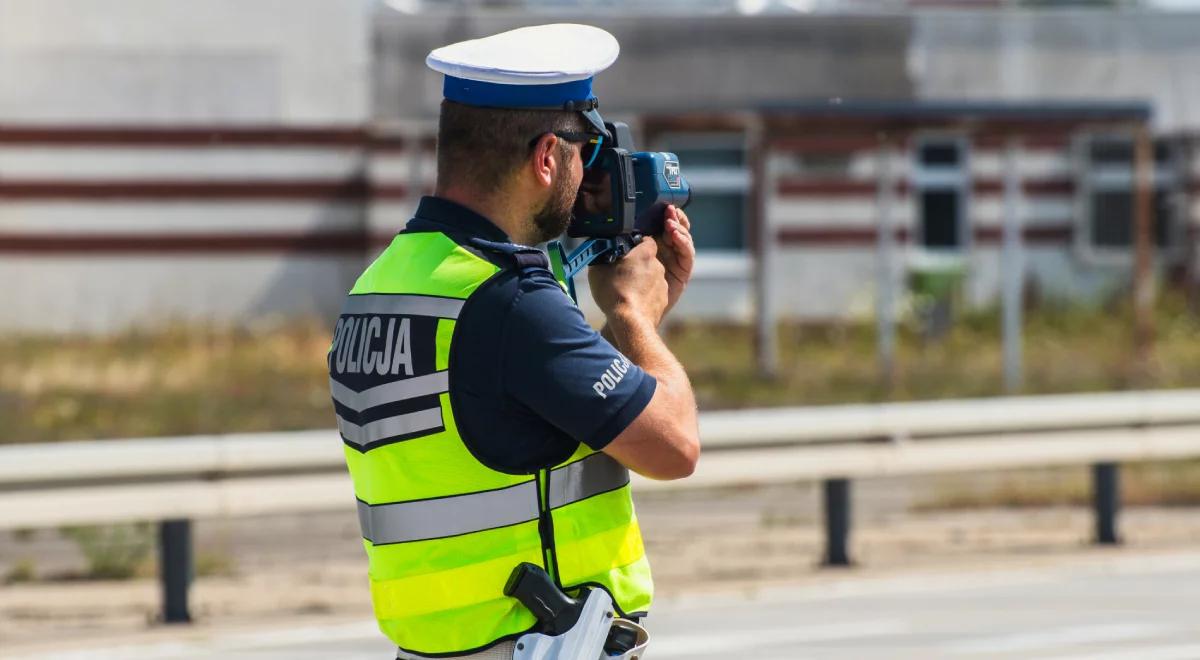 Sejm zaostrza przepisy. Kaski dla dzieci, kierowcy szybciej stracą prawo jazdy