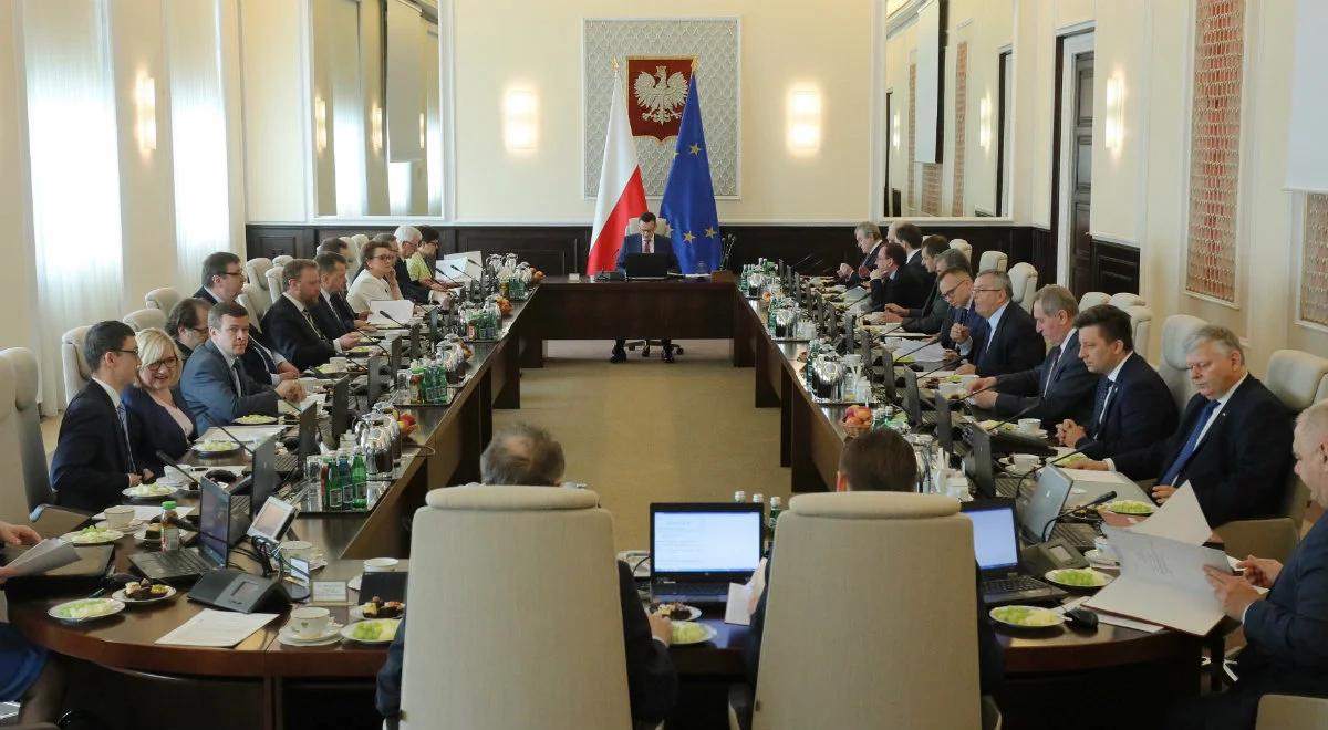Premier o rekonstrukcji rządu: zmiany najpóźniej 26 maja, lub w tygodniu po 26.