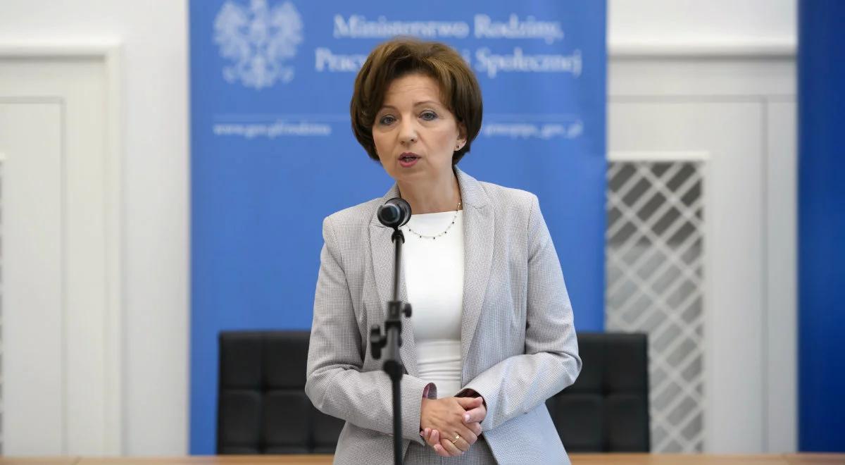 "Dziękujemy za ich walkę o wolną Polskę". Minister rodziny o dodatkach emerytalnych dla opozycjonistów w PRL