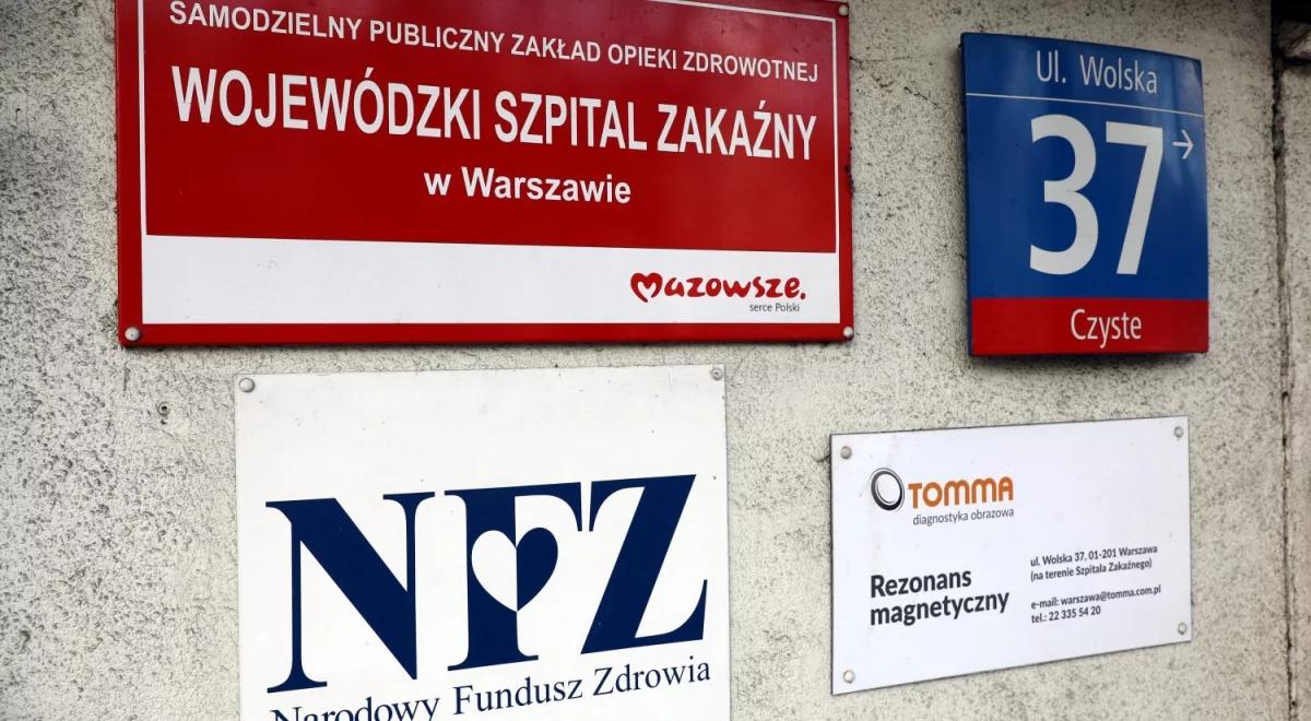 Koronawirus na Mazowszu: dwie osoby zakażone, 15 w szpitalu. Zamknięto szkołę w Warszawie