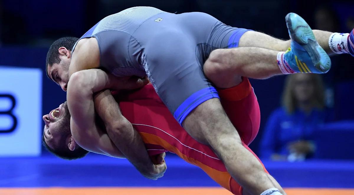 Zapasy. Polak powalczy o brązowy medal mistrzostw świata