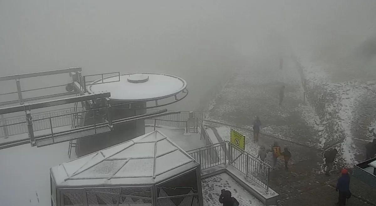 Mamy pierwszy śnieg tego lata. Biało na Kasprowym Wierchu