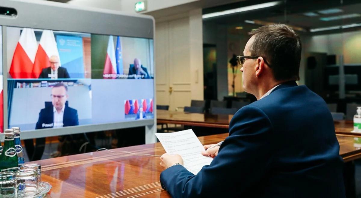UniCredit chwali działania Polski. Najlepiej w regionie zadbała o utrzymanie miejsc pracy