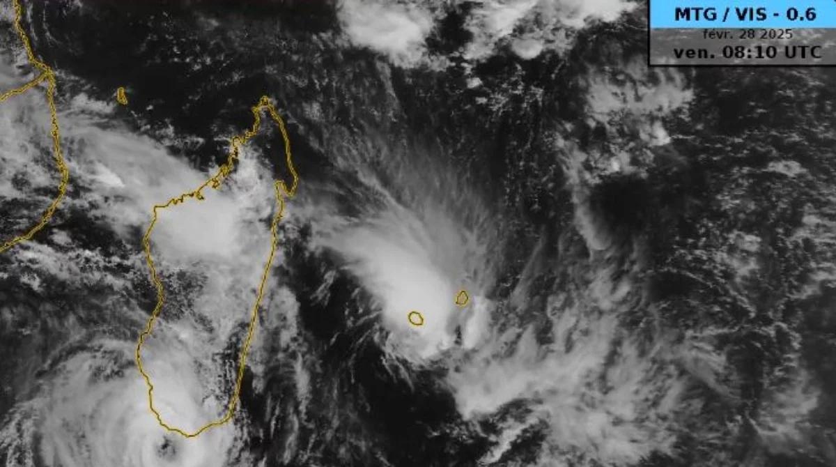 Potężny cyklon uderzył w Reunion. Kataklizm zagraża kolejnej wyspie