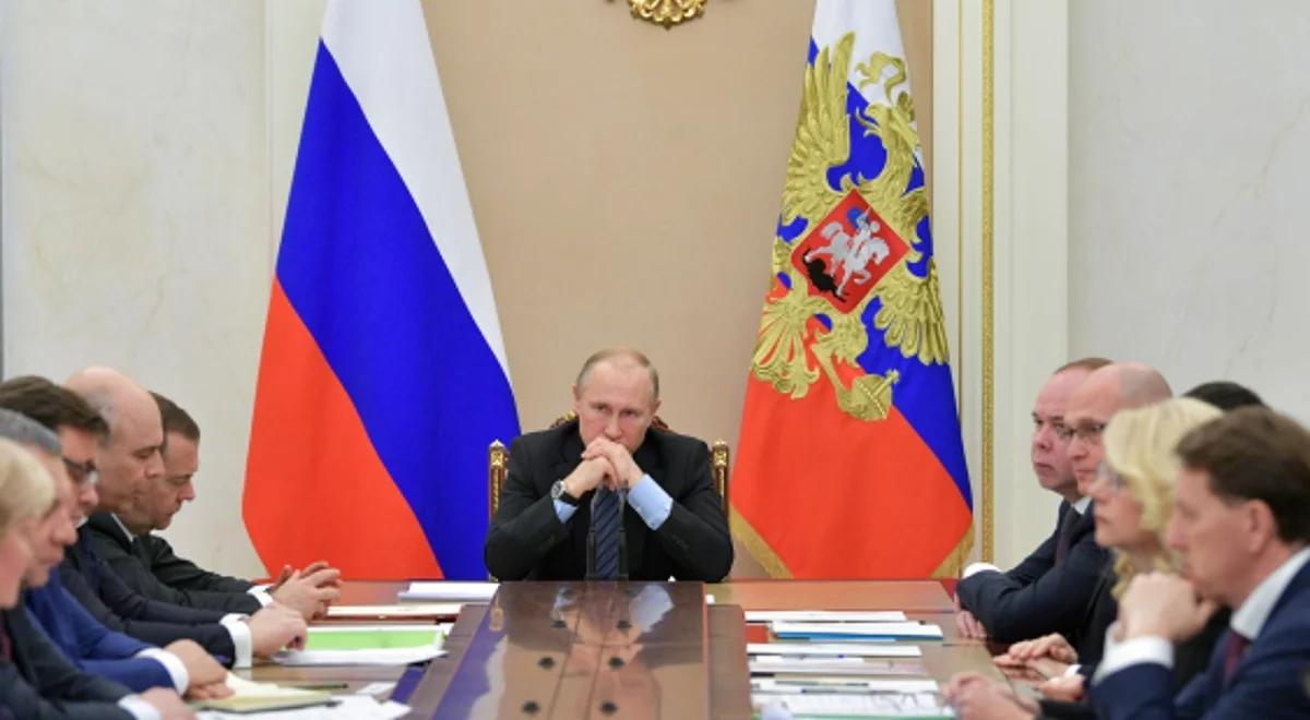 Planował zamach na Władimira Putina, został zatrzymany. 21-latek miał pełen arsenał broni