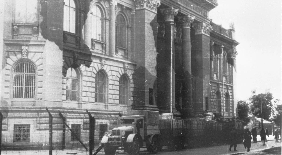 Straty polskiej kultury w czasie wojny to pół miliona obiektów. "Staramy się odzyskać zagrabione dzieła"